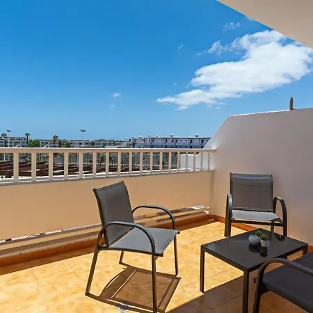 Casa Ayram - Private Terrace - Pool - 10 Min Walk Apartment *