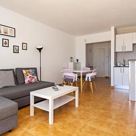 Casa Ayram - Private Terrace - Pool - 10 Min Walk Apartamento *